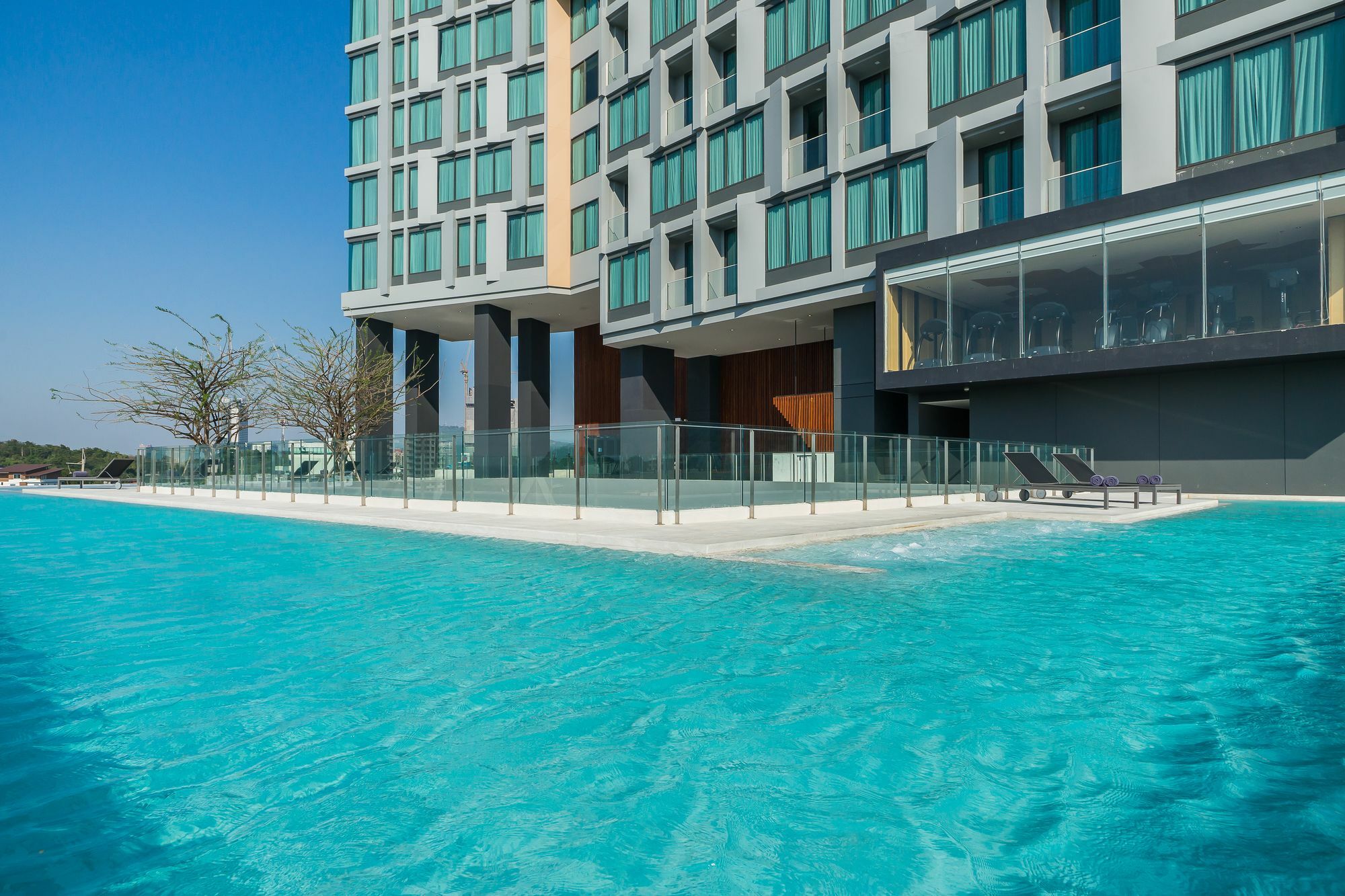 Arize Hotel Sri Racha Si Racha Eksteriør bilde